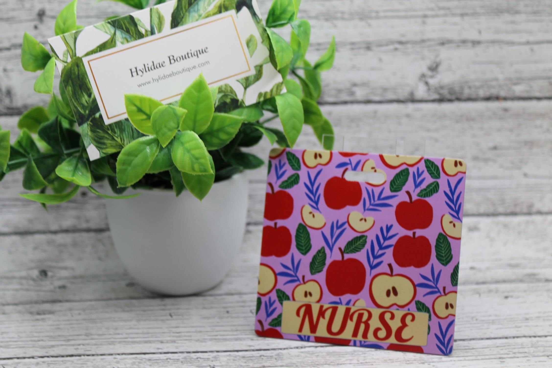 NURSE Apples Badge Buddy