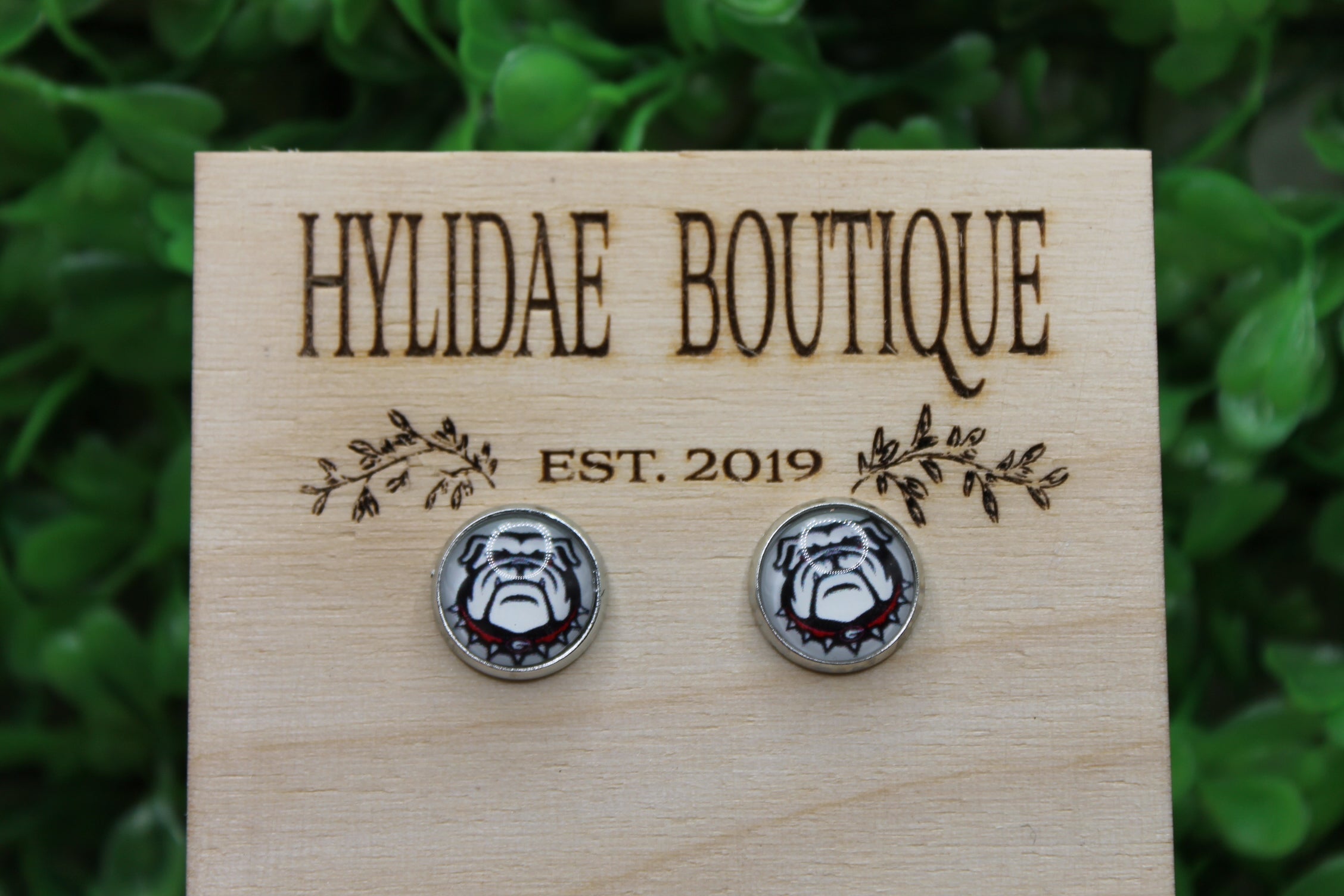 Bulldogs 12mm Glass Stud Earrings
